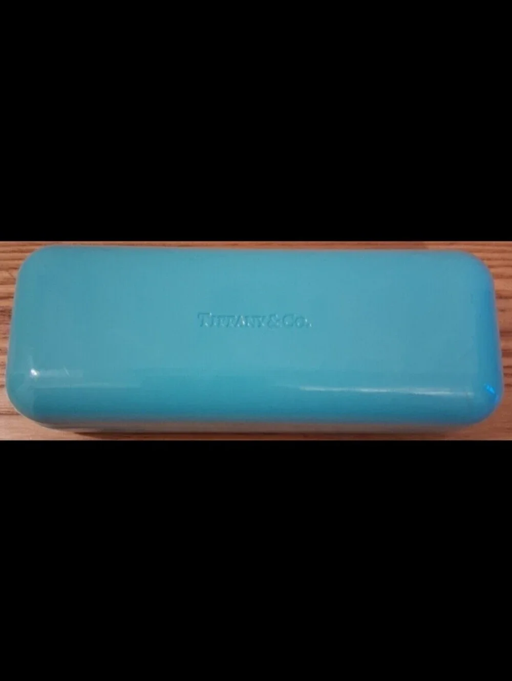 EUC Tiffany & Co. Blue Leather Hard Clam Shell Travel Glasses Sunglasses Case